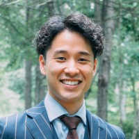 平山 靖人