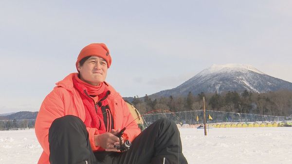 ワカサギ釣り中の高岸