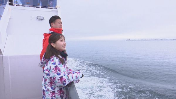 流氷目指して大海原へ